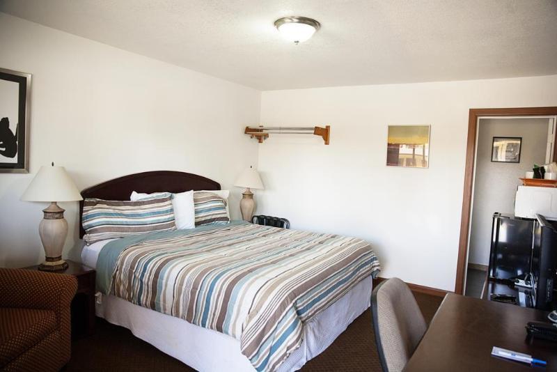 Old Mill & Suites Bend Bagian luar foto