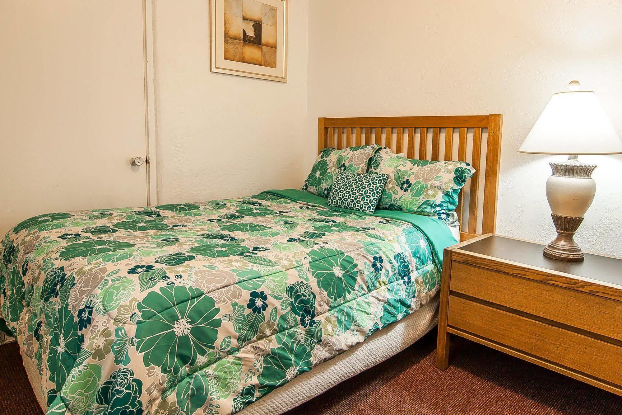 Old Mill & Suites Bend Bagian luar foto