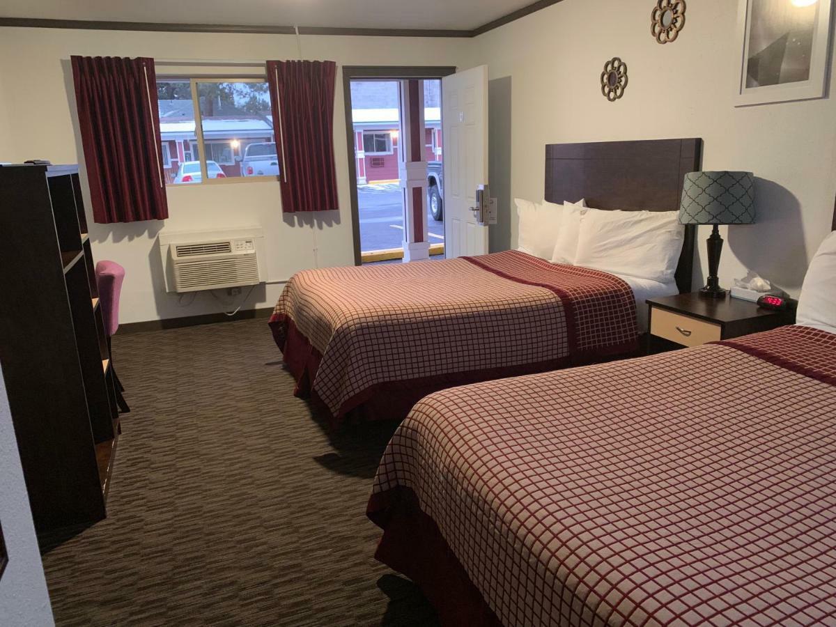 Old Mill & Suites Bend Bagian luar foto